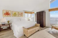 Unbeatable Beachfront Bliss w/ Ocean Views, Luxe Interiors & Patio Beach Road