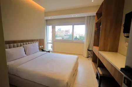 Hapi Hotel