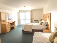 Croyde Bay Hotel or Self Catering Hotels in Croyde