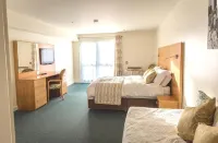 Croyde Bay Hotel or Self Catering