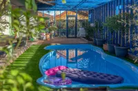 Chateau Mere - Pool