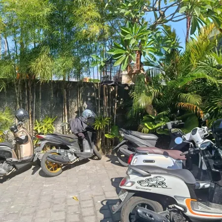 Sri Asta Guna