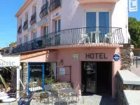 Logis Hôtel le Triton Hotels in Collioure