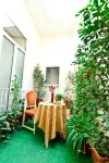 B&B MediNaples Hotel in zona Casa del Principe di Napoli