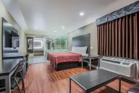 Scottish Inns & Suites IAH Airport-Beltway 8