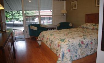 Capricorn Motel Royale 1000 Islands