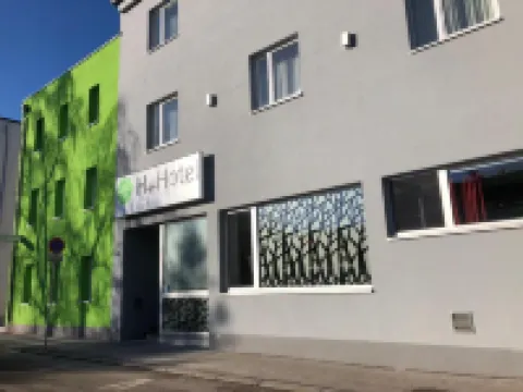 H+ Hotel Ried Hotels in 