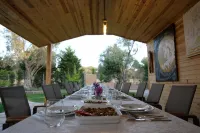 Bir Dem Urla Các khách sạn ở Rustem Mahallesi