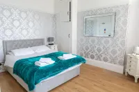 Highlands Hotel and Bar Hotels in Saint Leonards
