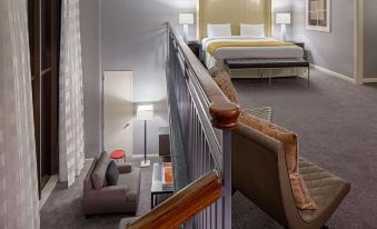 DoubleTree by Hilton Hotel Houston - Greenway Plaza