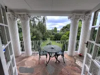 Bancroft B&B فنادق في هيلتون