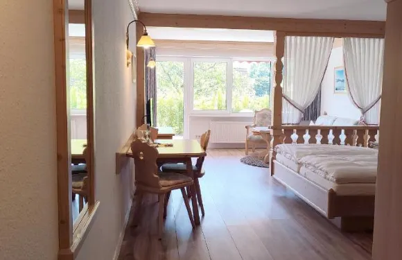 德巴赫塔爾酒店