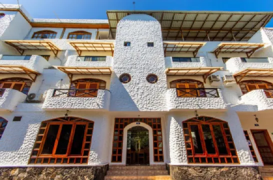 Grand Hotel Leon Marino Galapagos Cactacea Drink附近的飯店
