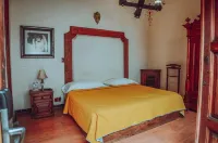 Casa de Los Arcángeles
