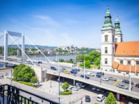 City Hotel Mátyás ブダペストのホテル