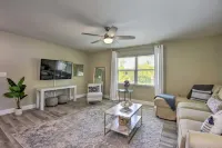 Cozy Sarasota Retreat - 3 Blocks to the Coast! - spa