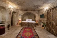 Kayata Cave Suites