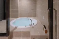 Hotel R9 Premium Ichikawa Ekimae