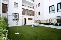 Prisma Suites