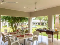Hamiltons Lodge & Restaurant Hotel di Malelane