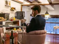 カタリナ スイーツ ホテル エル・ミゲレト周辺のホテル