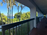 Riverview Inn