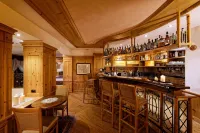 Boutique Hotel Diana فنادق في Pinzolo