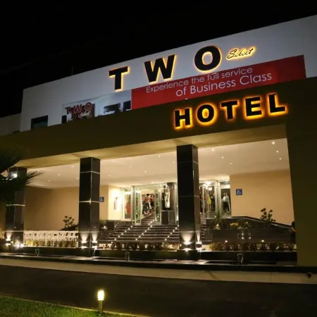 Hotel Two Select