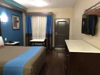 Crystal Palace Inn Hotels in Huntington Park