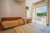 Hotel Happy Hotel in zona Bagno Arcobaleno 301
