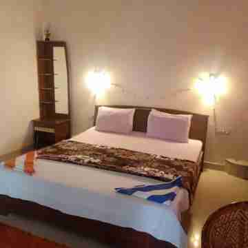 Marina Guest House Rooms