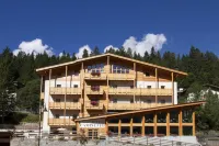 Hotel Garnì Caminetto Hotels in Palu