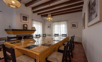 Hotel Tugasa Las Truchas