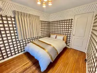Private House Route61 Hotels in 