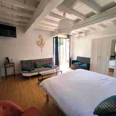 Le Mas des Amandiers Rooms