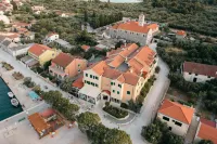 Hotel Spongiola Các khách sạn ở 