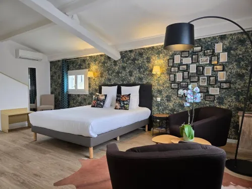 Hôtel le Saint-Geniès