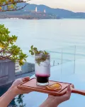 Leaf Beachfront Hotel - Mountain view