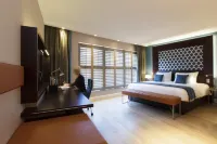 Hotel Dux