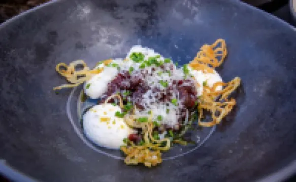 Arctic Skylight Lodge Hotel a 