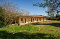 Agriturismo Corte San Girolamo فنادق في Curtatone
