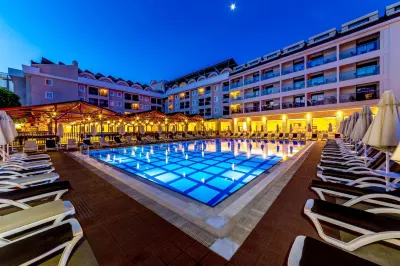 Julian Club Hotel โรงแรมใน