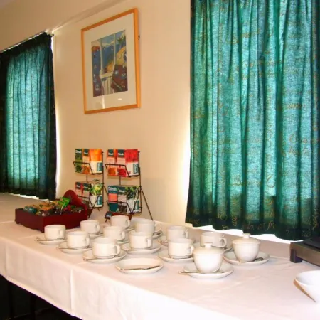 Anglesea Motel and Conference Centre Отели рядом с достопримечательностью «Реформед Черч оф Гамильтон»
