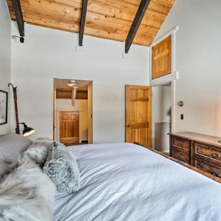 Big Sky Condo w/ Resort Amenities & Mountain Views