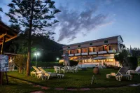 Alexaria Holidays Homes - Kolam Renang
