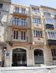 Hotel Del Pintor Hotels near La Rosaleda Stadium