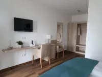 Altes Ruderhaus Hotels in Worms