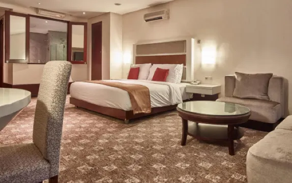 President Executive Club Photos