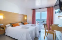 Hotel & Diving les Illes Hotels in L'Estartit