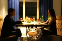 B Hotel Bishkek - Thân thiện với thú cưng